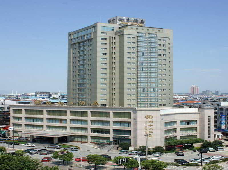 Yiwu Yi He Hotel Экстерьер фото